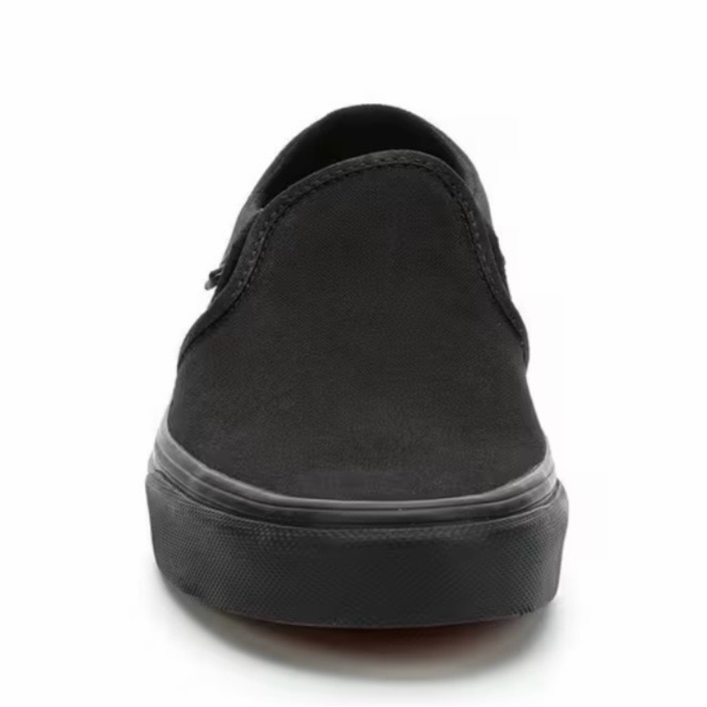 Brand New Never Worn Ladies Slip On Vans size 9.